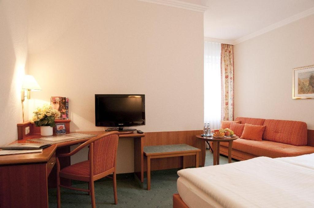 Hotel Haus Am Park Bad Homburg vor der Höhe Habitación foto