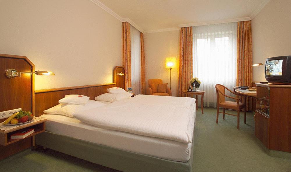 Hotel Haus Am Park Bad Homburg vor der Höhe Habitación foto